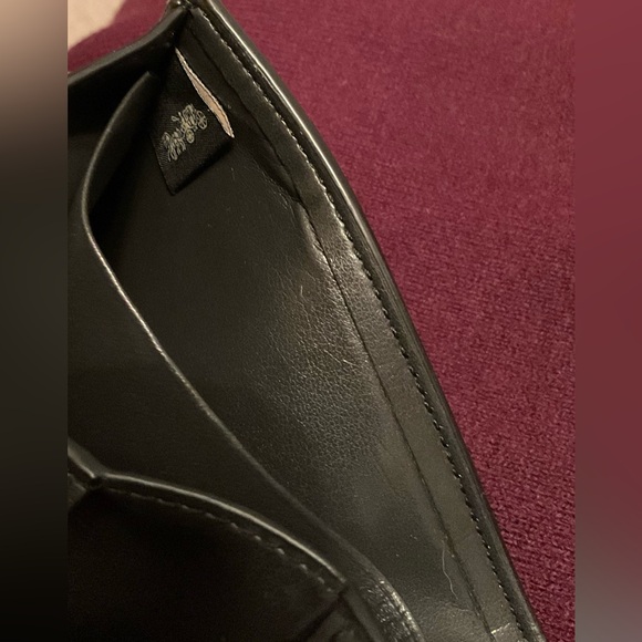 Coach Slim Billfold Wallet In Signature Canvas With Varsity Stripe - Picture 5 of 5